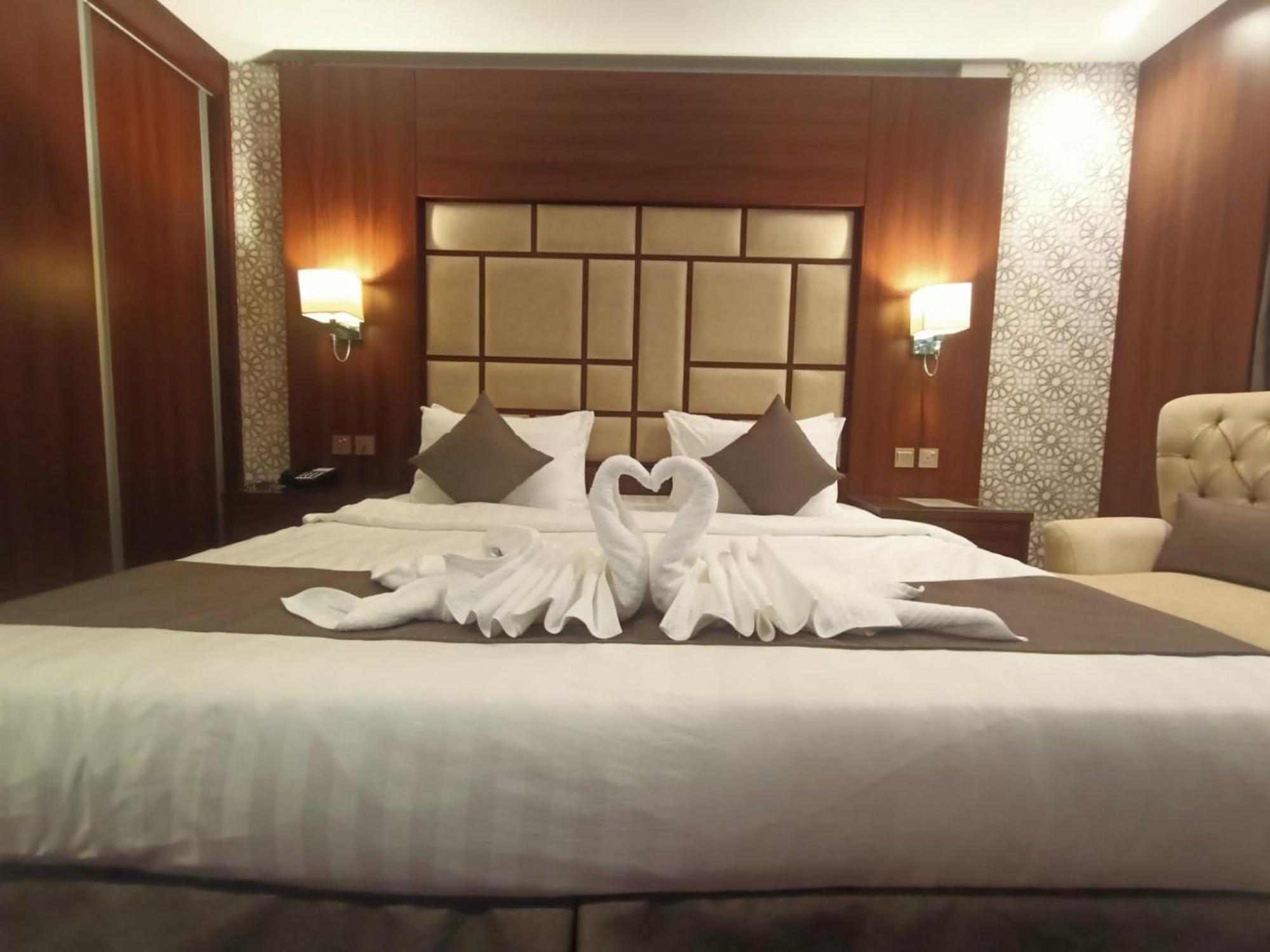 Quiet Jeddah Al Hamra Hotel Exterior photo